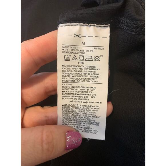 Old Navy active black open back tank top size M - Picture 4 of 8